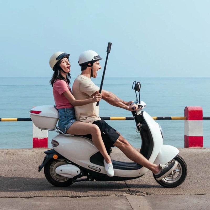 Unsichtbarer Selfie-Stick aus Kohlefaser