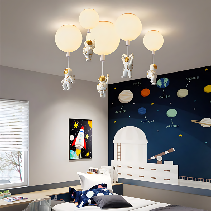 CosmoGlow Astronaut Licht - LED-Deckenleuchte mit Weltraumthema