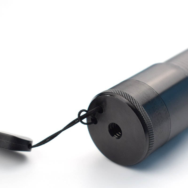 Unsichtbarer Selfie-Stick aus Kohlefaser