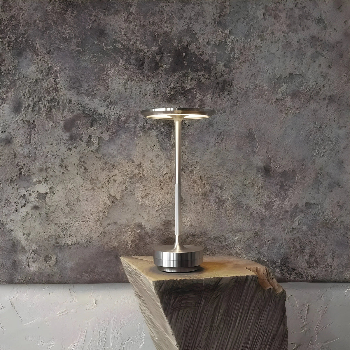 LightWave - Kabellose Tischleuchte