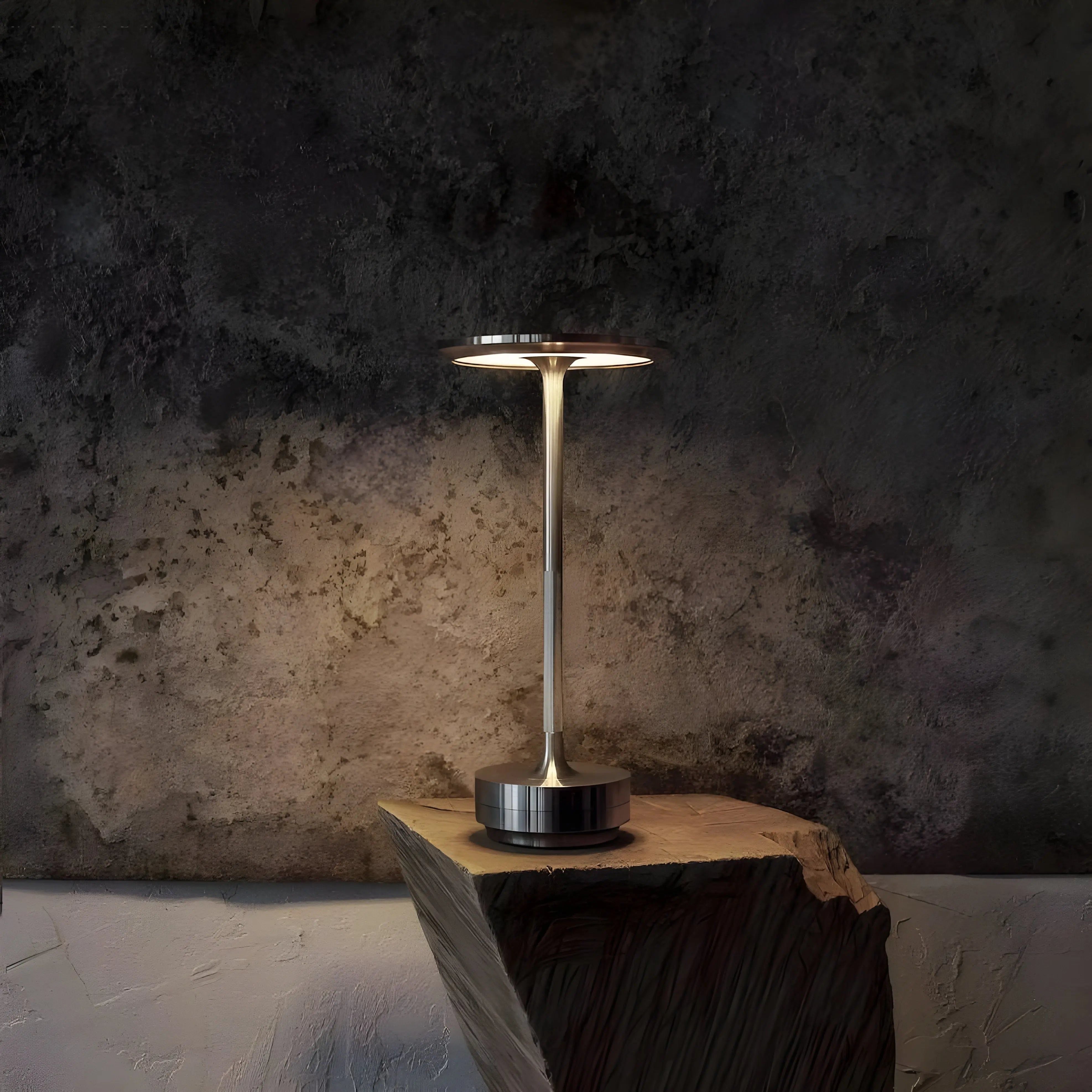 LightWave - Kabellose Tischleuchte