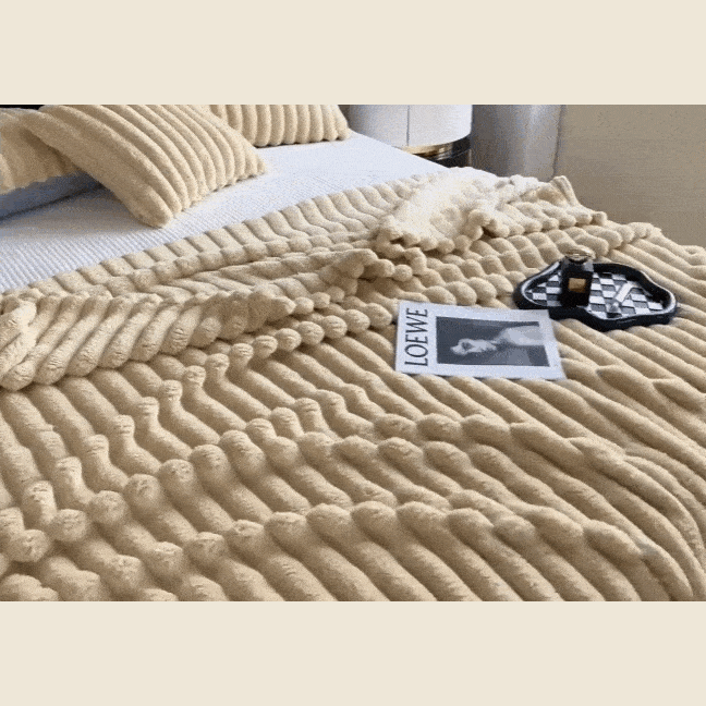 CozyWarm Bliss - Premium Lammwoll-Fleecedecke