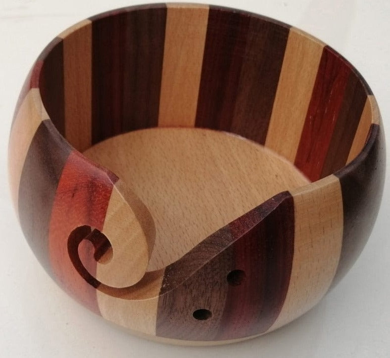 YarnBuddy - Garnhalter aus Holz zum Häkeln und Stricken