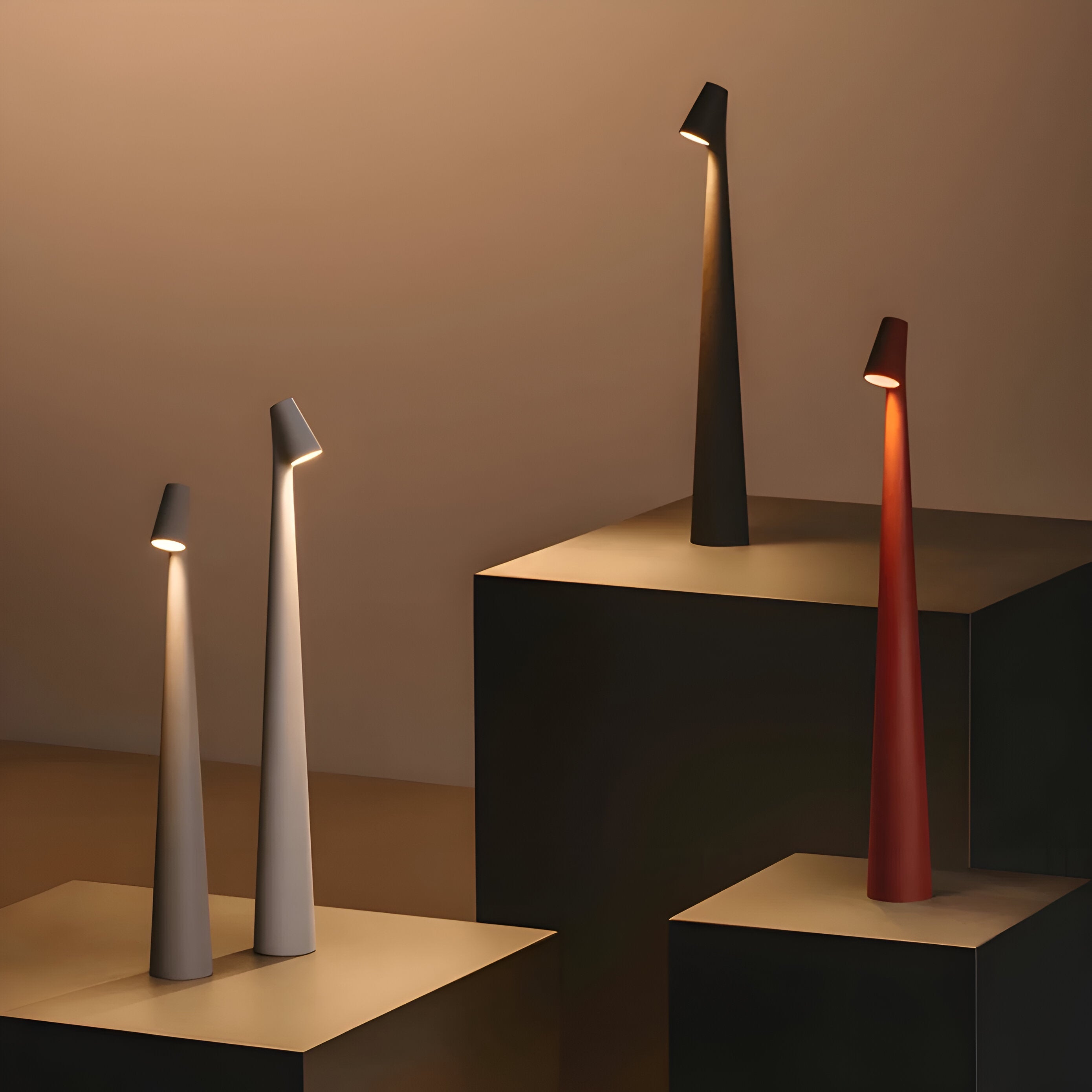 RadianceTouch - Kabellose wiederaufladbare Tischleuchte