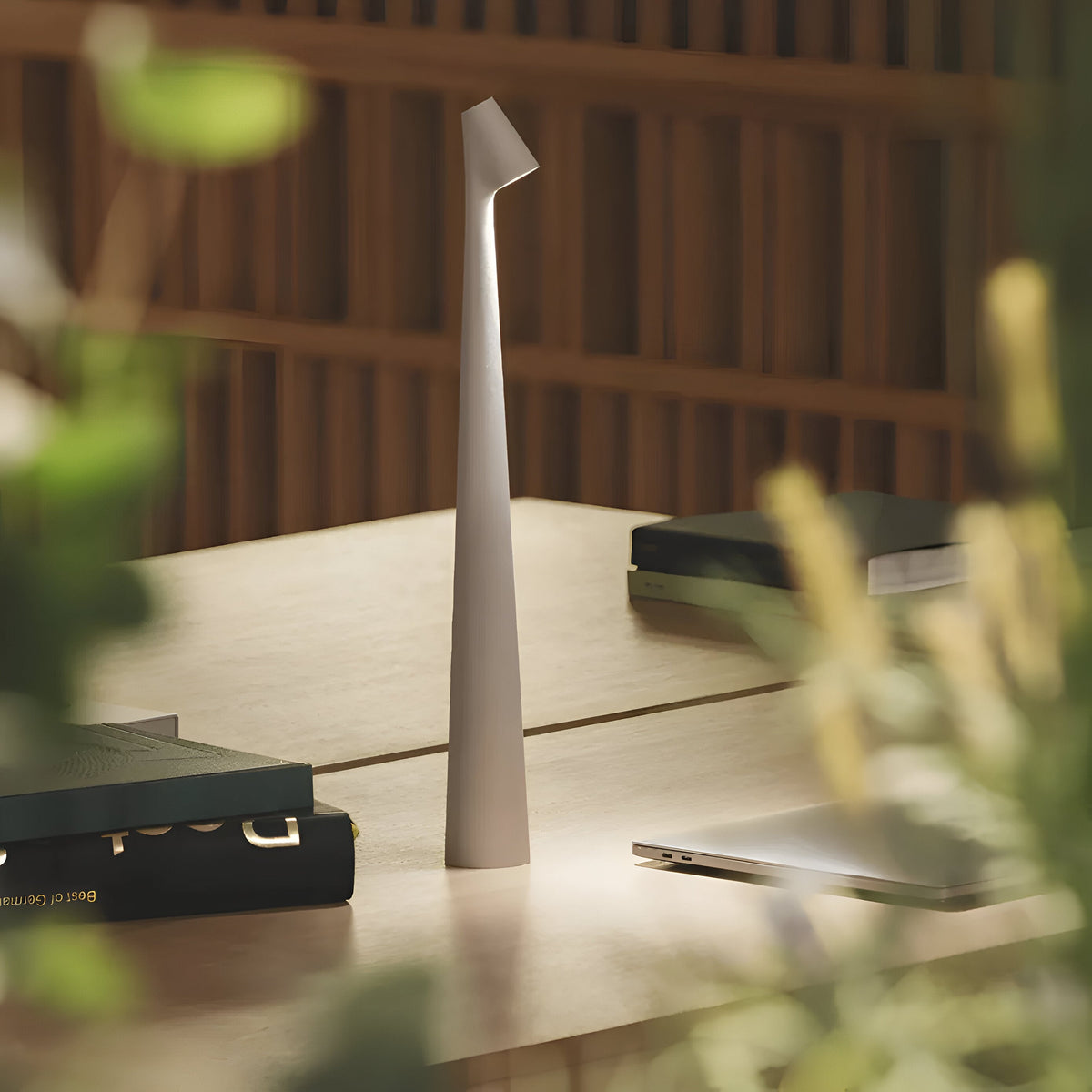 RadianceTouch - Kabellose wiederaufladbare Tischleuchte