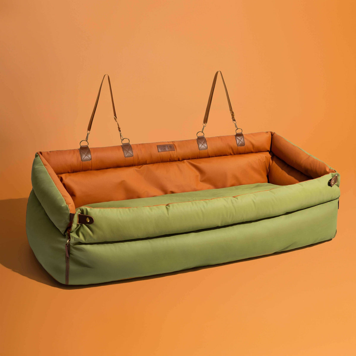 ComfortPaws - Auto-Hundebett