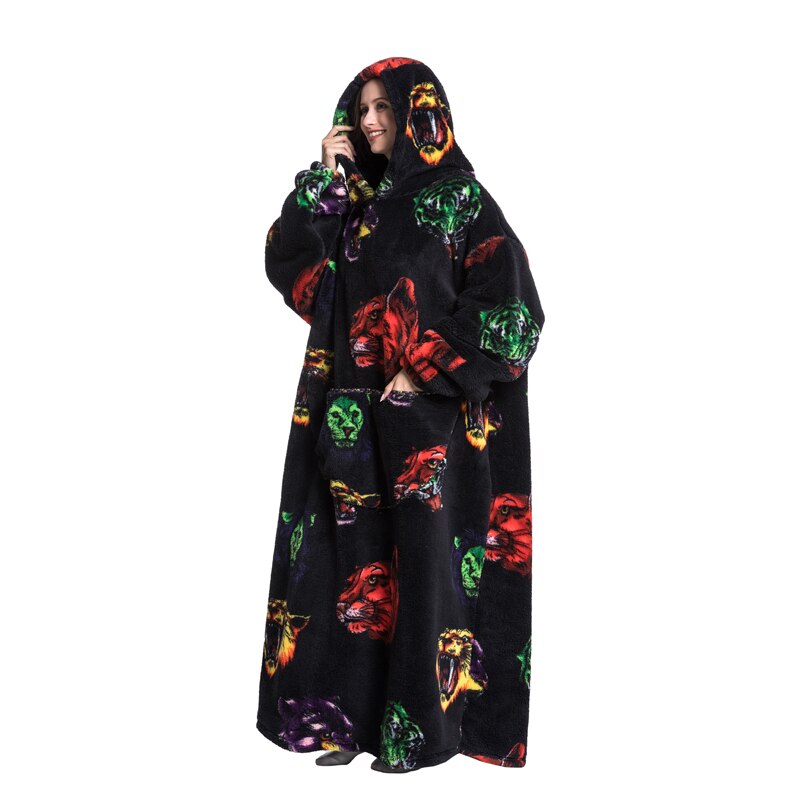 Riesige Cartoon-Hoodie-Decke