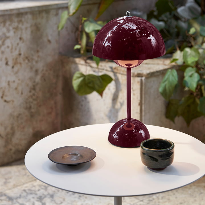 RadiantGlow LED-Lampe