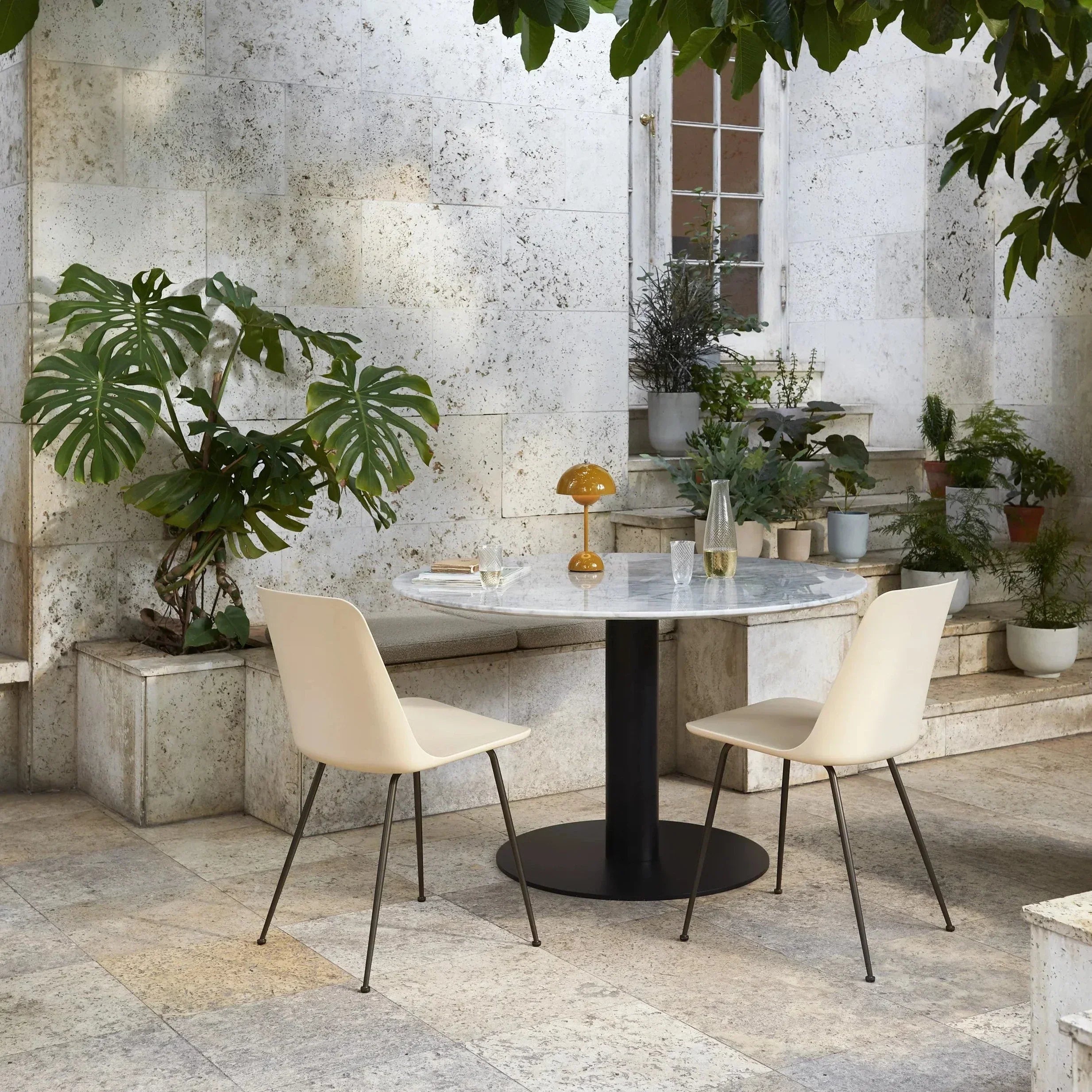 RadiantGlow LED-Lampe