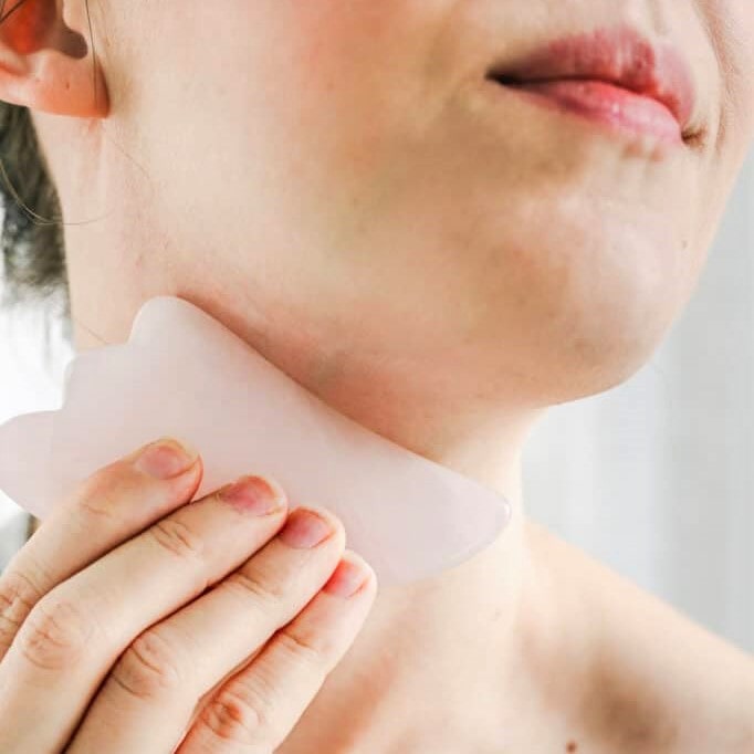 RadiantFlow - Authentisches Jade &amp; Rosenquarz Gua Sha Werkzeug