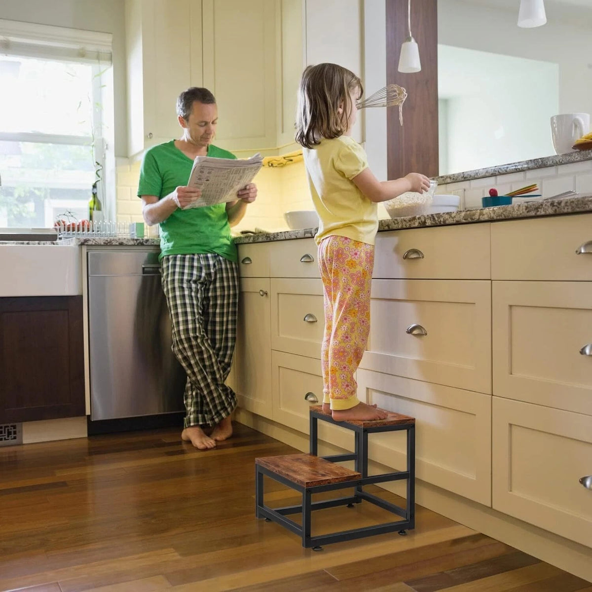 ZweiSchritt – Holzhocker für Kinder