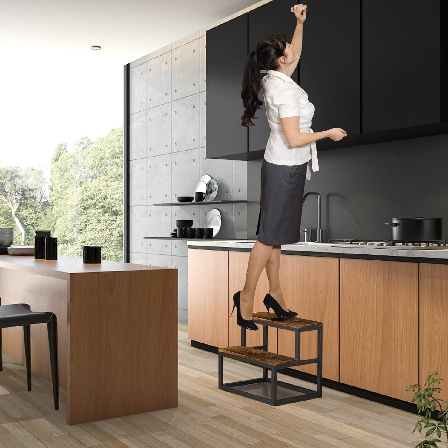 ZweiSchritt – Holzhocker für Kinder