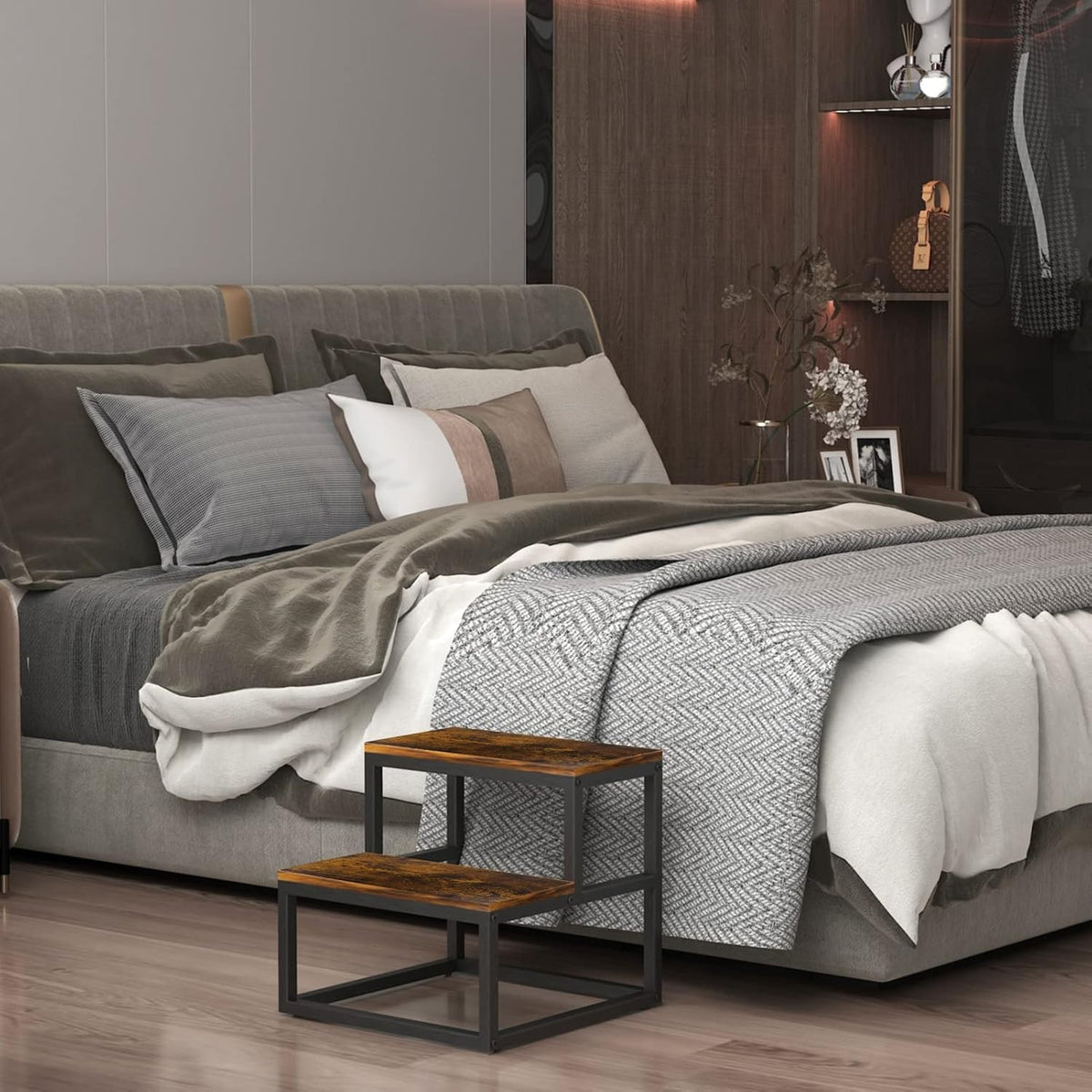 ZweiSchritt – Holzhocker für Kinder